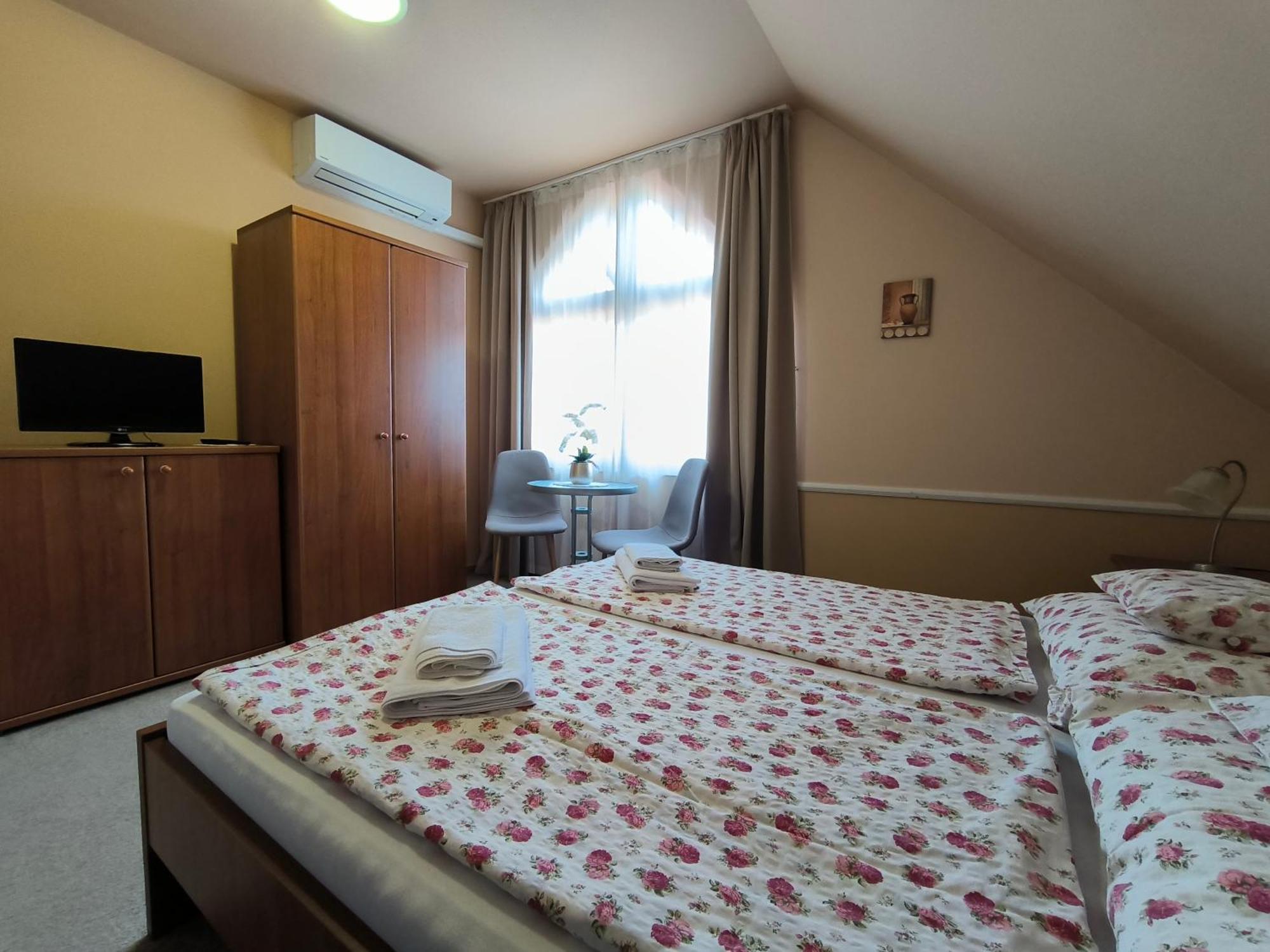 Bed and Breakfast Korona Panzio Balatonberény Exteriér fotografie